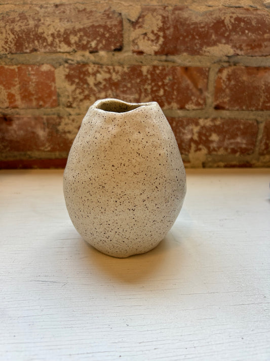 ANNIE RAYSSE Speckled Cermaic Vase